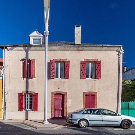 Le Vintage Apartment Tarbes Exterior photo